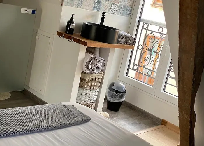 A L'esprit Scandinave, Face A La Baie