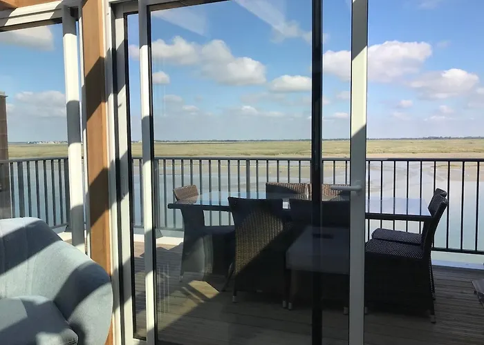 A L'esprit Scandinave, Face A La Baie Appartement