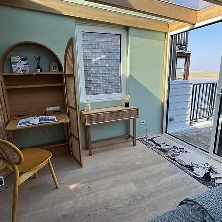 Apartment A L'esprit Scandinave, Face A La Baie *