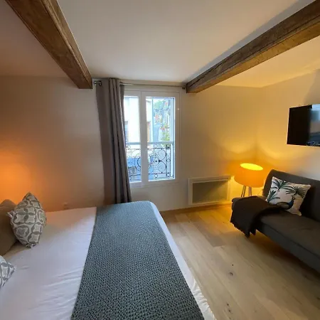 A L'esprit Scandinave, Face A La Baie *